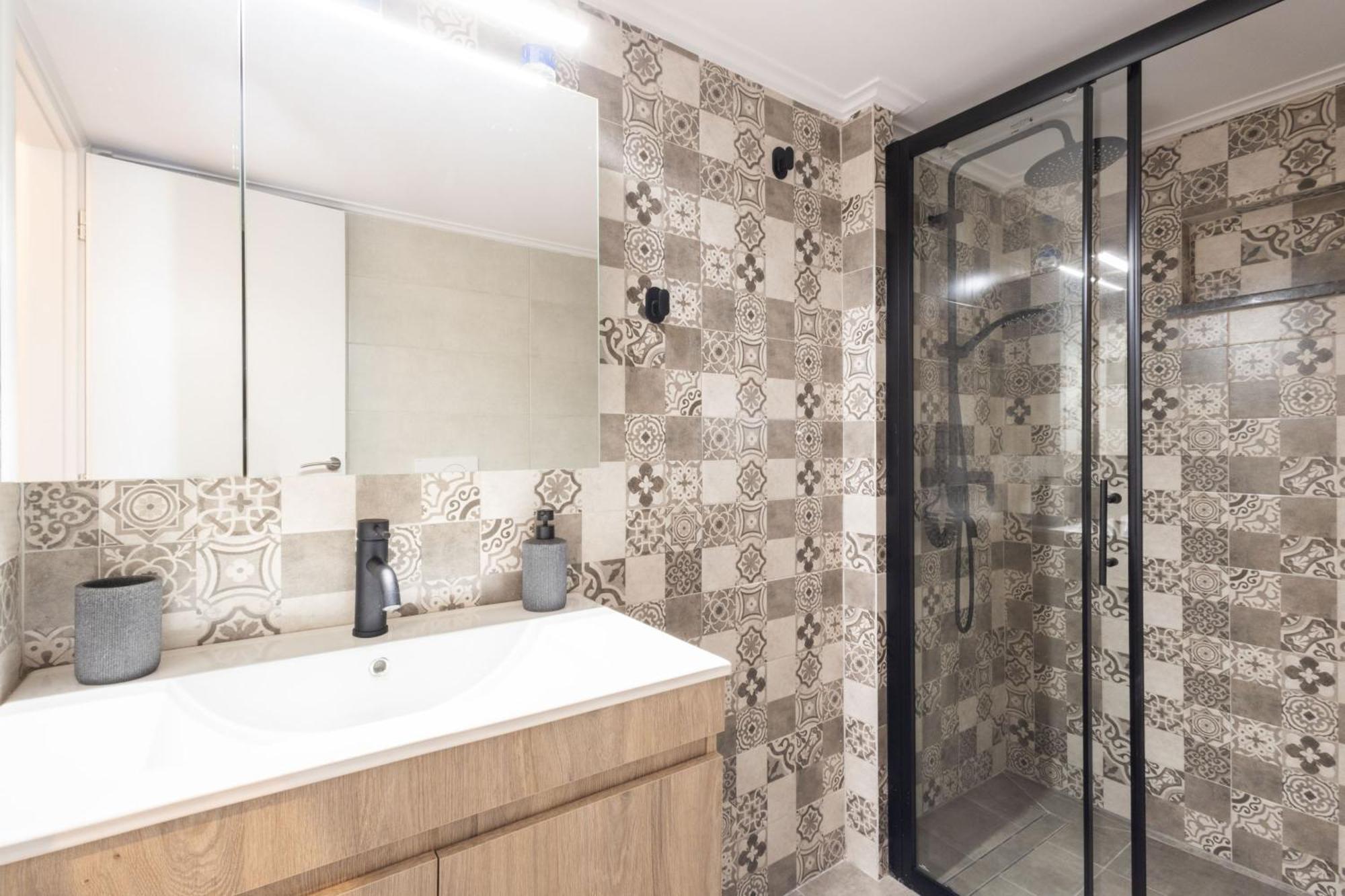 Urban Comfort 2 Bdrm Next To Metro Athen Exterior foto